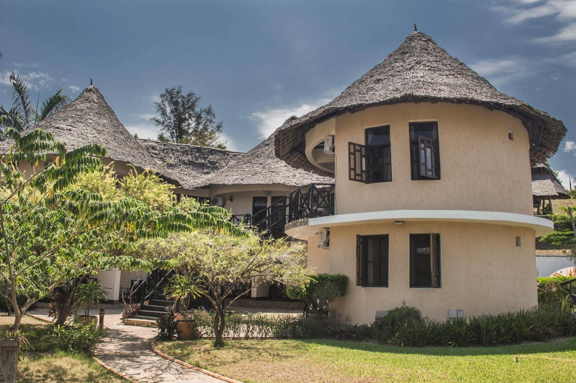 Millennium Sea Breeze Resort Bagamoyo Dış mekan fotoğraf